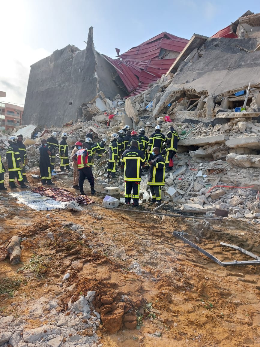 Effondrement d'un immeuble à Angré 8ème tranche - photo 2